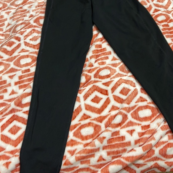 Nike - Picture 4 of 4